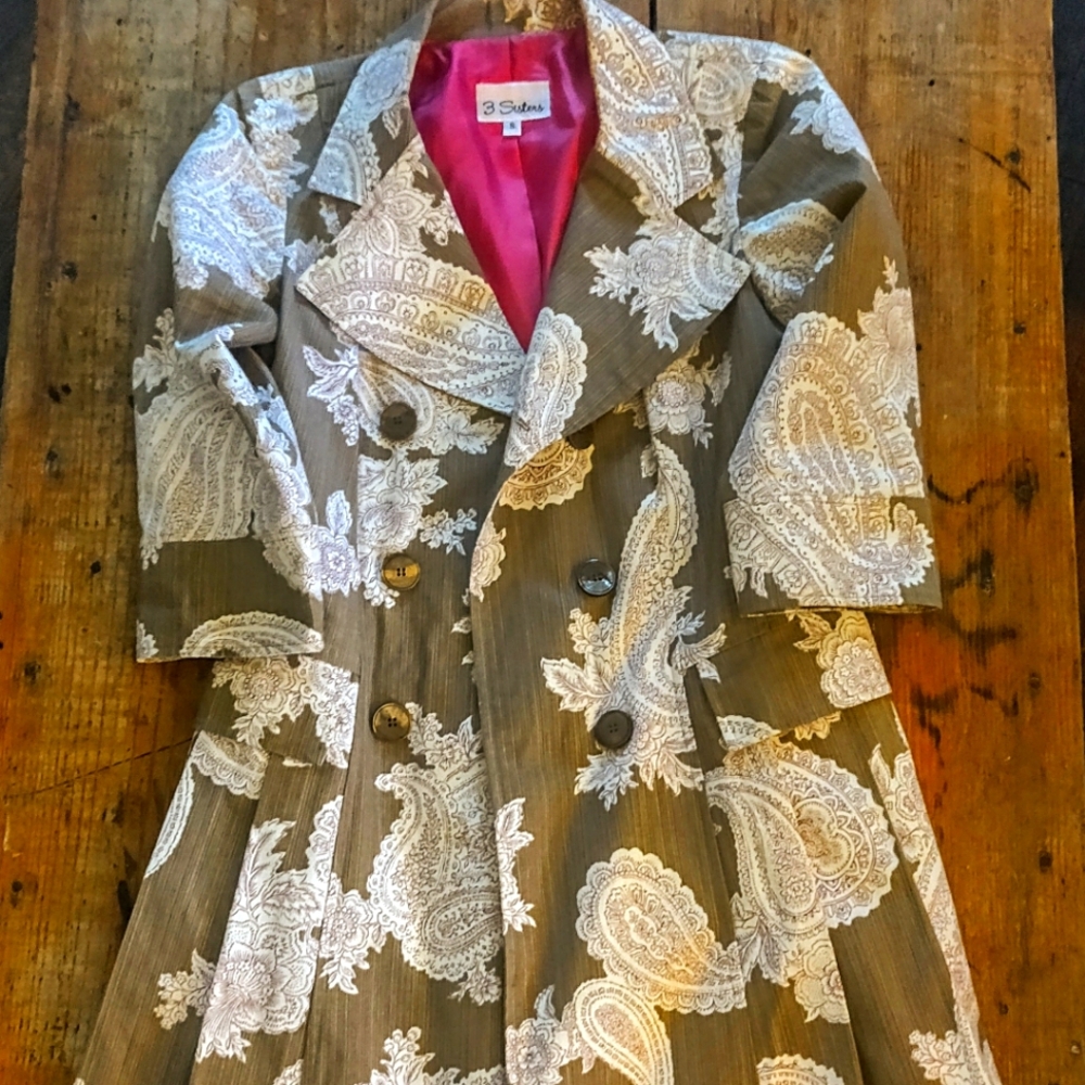 3 Sisters Pink, Light Bown, Paisley Print Blazer
